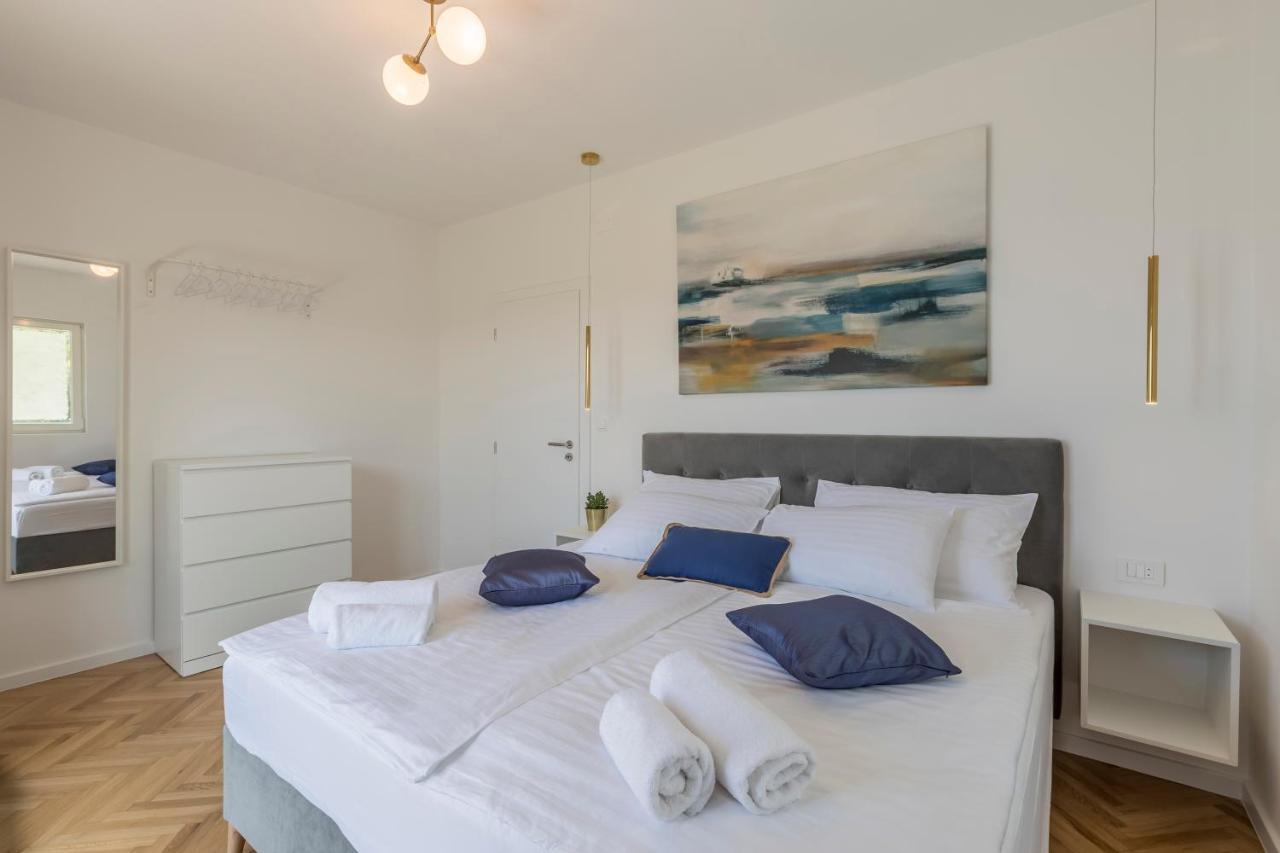 Apartment Shades Of Blue Hvar Town Extérieur photo