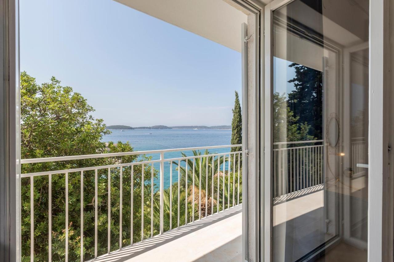 Apartment Shades Of Blue Hvar Town Extérieur photo
