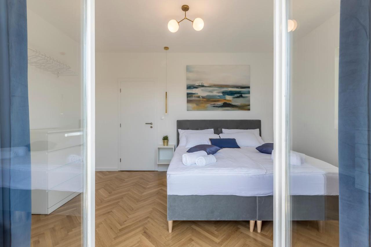 Apartment Shades Of Blue Hvar Town Extérieur photo