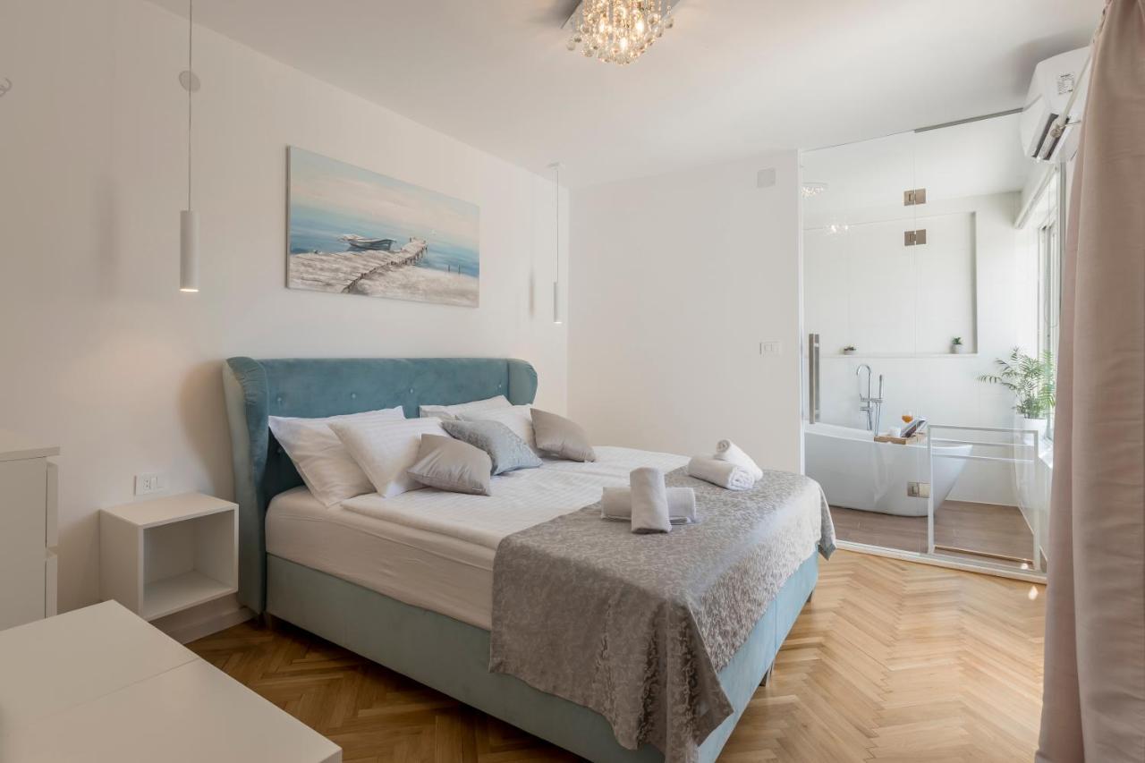 Apartment Shades Of Blue Hvar Town Extérieur photo