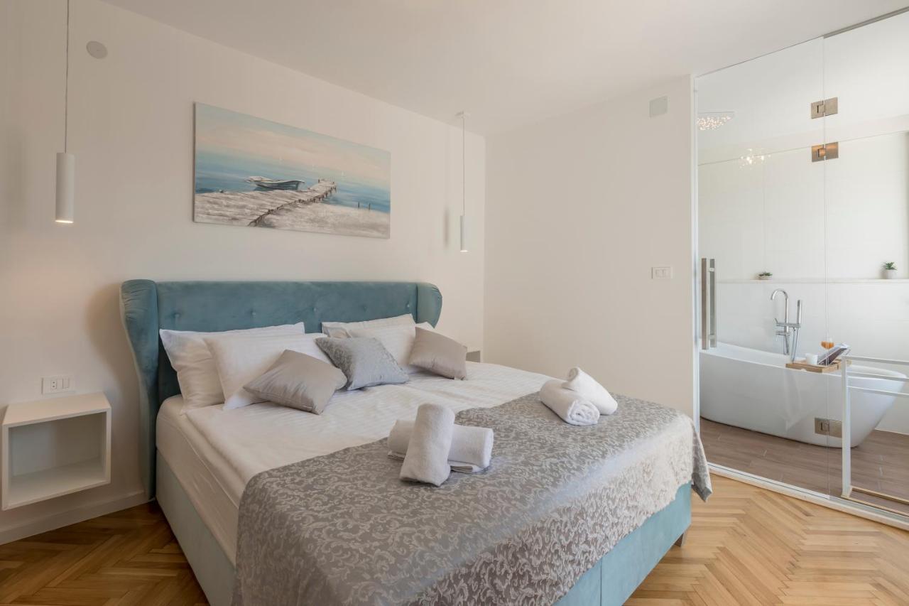 Apartment Shades Of Blue Hvar Town Extérieur photo